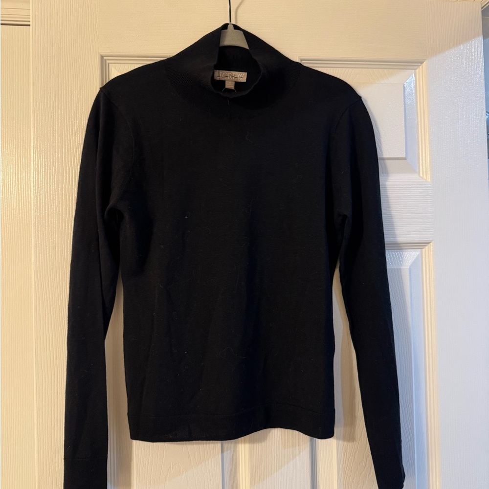 J. Crew Black Knit Turtleneck 100% Merino Wool Women’s Medium